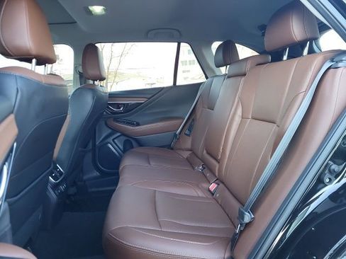 Used 2021 Subaru Outback Touring XT image 11