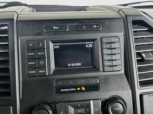 Used 2016 Ford F150 XL w/ Equipment Group 101A Mid RWD image 19