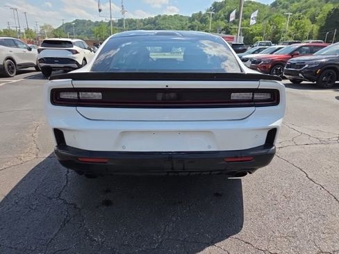 Used 2026 Dodge Charger Scat Pack w/ Blacktop Package AWD/4WD image 6