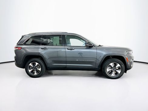 Used 2023 Jeep Grand Cherokee 4WD 4xe image 10