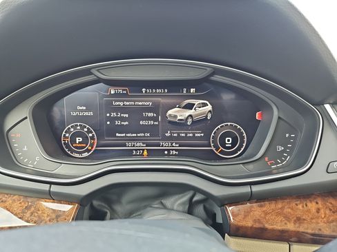 Used 2018 Audi Q5 2.0T Premium Plus w/ Premium Plus Package image 19