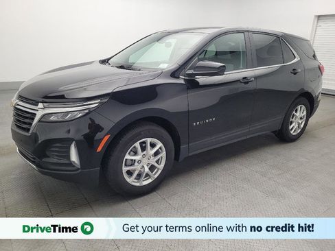 Used 2024 Chevrolet Equinox LT FWD image 1