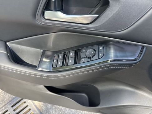 New 2026 Nissan Rogue SV AWD/4WD image 27