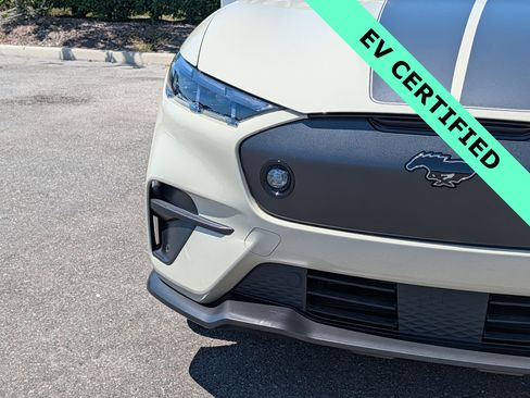 Certified 2025 Ford Mustang Mach-E GT AWD/4WD image 9