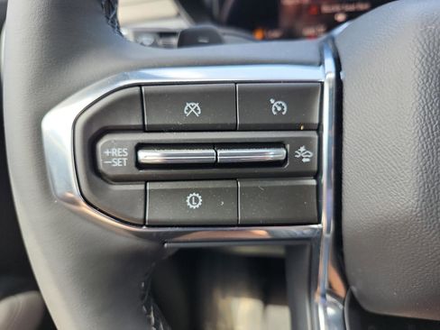 New 2026 GMC Acadia Elevation image 20