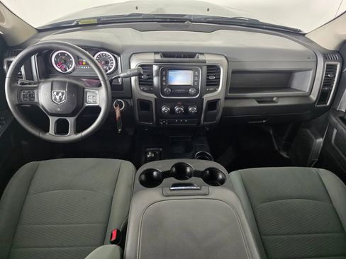 Used 2018 RAM 3500 Tradesman w/ Chrome Appearance Group image 21