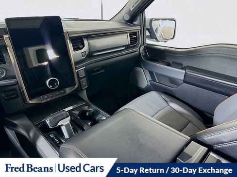 Used 2024 Ford F150 Lightning Lariat image 25
