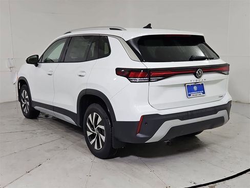 New 2026 Volkswagen Tiguan S image 4
