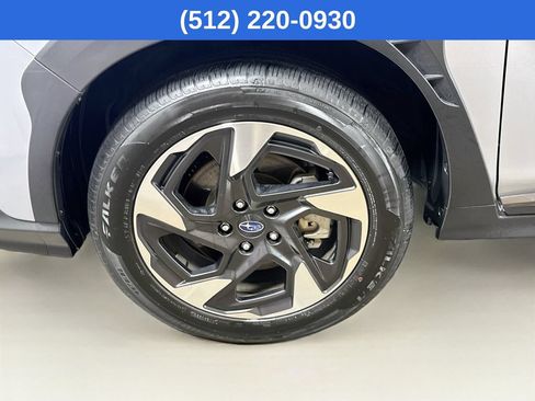 Used 2024 Subaru Crosstrek 2.5i Limited AWD/4WD image 39