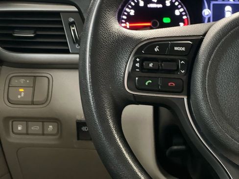 Used 2018 Kia Optima LX image 24