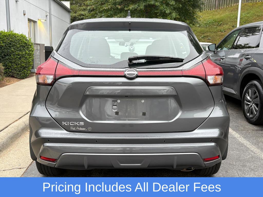 Used 2024 Nissan Kicks S FWD image 6