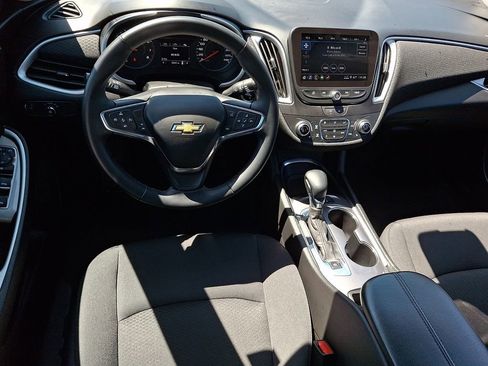 Used 2024 Chevrolet Malibu LT w/ Sport Edition FWD image 11