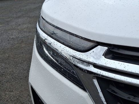 Certified 2023 Chevrolet Equinox LS w/ LPO, Floor Liner Package AWD/4WD image 36