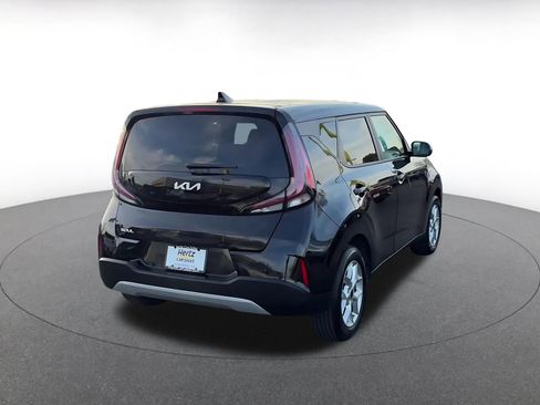 Used 2025 Kia Soul LX w/ LX Technology Package image 14