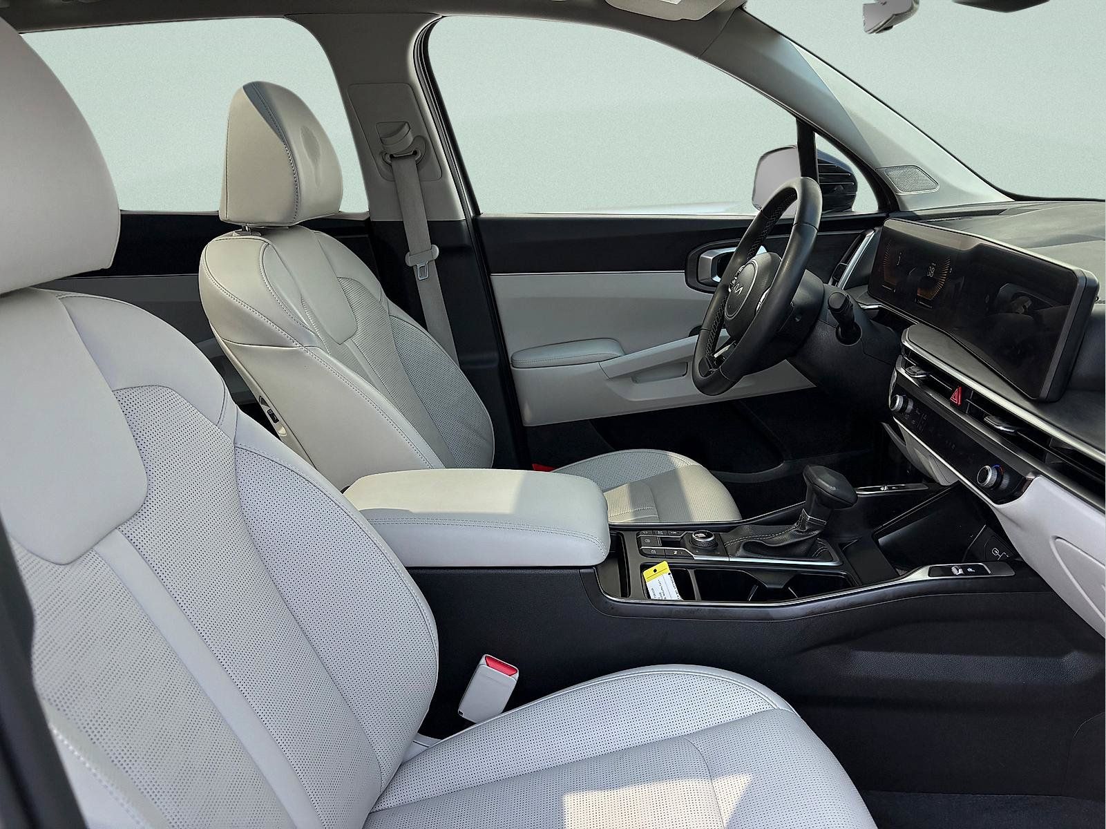 Used 2025 Kia Sorento X-Line EX AWD/4WD image 39