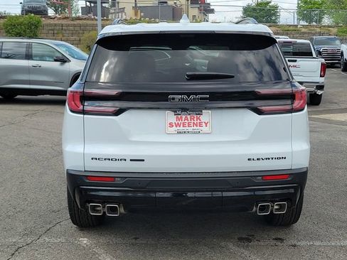 New 2026 GMC Acadia Elevation image 32
