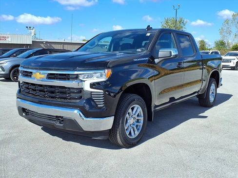 New 2026 Chevrolet Silverado 1500 LT image 3