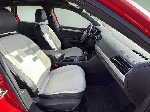 Used 2020 Volkswagen Jetta R-Line image 11