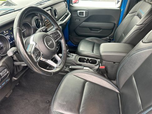 Used 2021 Jeep Wrangler Unlimited Rubicon 4xe w/ Steel Bumper Group image 10