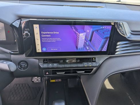 Used 2025 Toyota Camry SE w/ Multimedia Upgrade Package FWD image 15