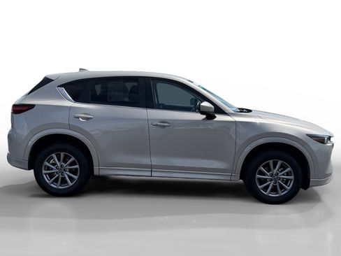Used 2024 MAZDA CX-5 AWD 2.5 S w/ Select Package image 6