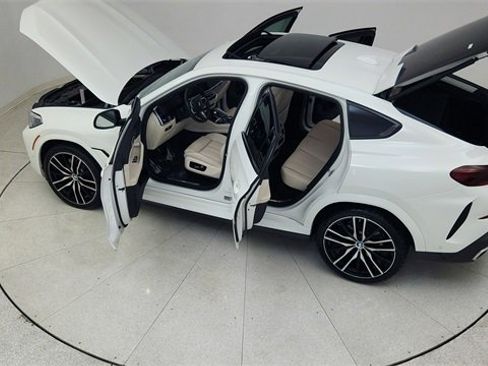 Used 2023 BMW X6 xDrive40i w/ Executive Package image 92