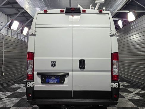 Used 2021 RAM ProMaster 2500 w/ Interior LED Lighting Group image 6