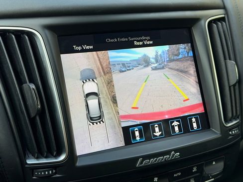 Used 2020 Maserati Levante S GranSport image 19