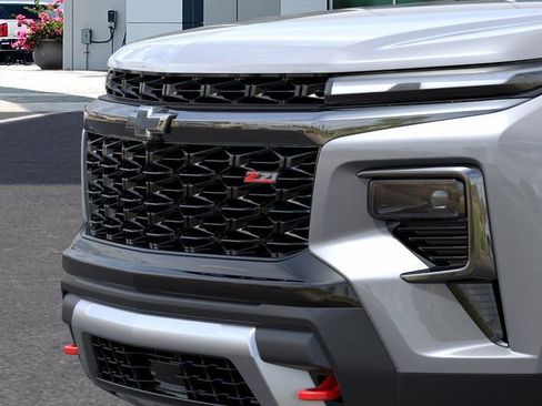 New 2026 Chevrolet Traverse Z71 AWD/4WD image 13