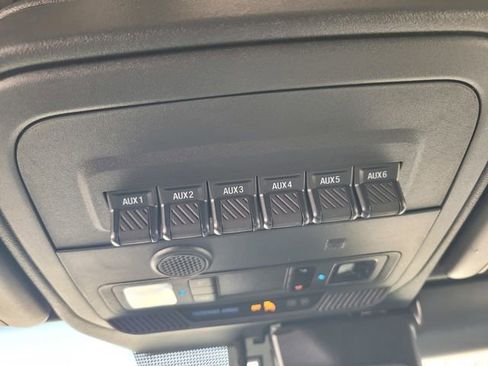 Certified 2025 Ford Bronco Badlands image 22