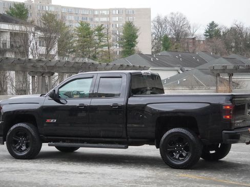 Used 2016 Chevrolet Silverado 1500 LT w/ Midnight Edition AWD/4WD image 27