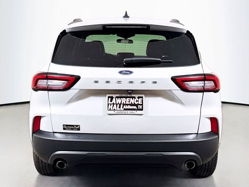 Used 2025 Ford Escape ST-Line FWD image 5