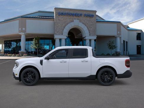 New 2026 Ford Maverick Lariat w/ Black Appearance Package image 3
