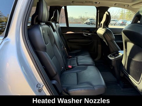 Used 2018 Volvo XC90 T6 Momentum w/ Convenience Package image 31