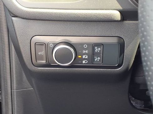 Used 2024 Ford Escape ST-Line w/ Tech Pack #1 AWD/4WD image 21