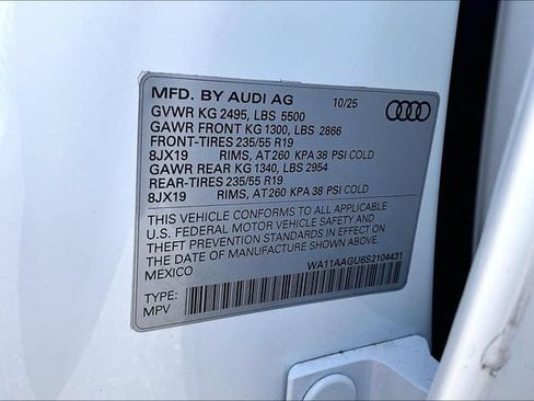 Used 2025 Audi Q5 Premium w/ Convenience Package AWD/4WD image 19