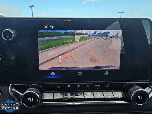 Used 2025 Chevrolet Colorado Z71 AWD/4WD image 23
