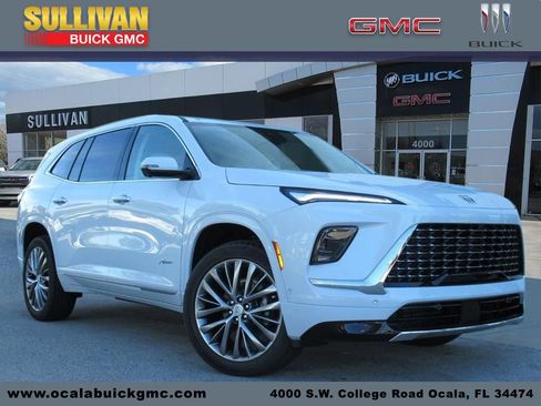 New 2026 Buick Enclave Avenir image 1
