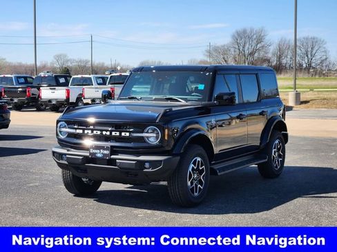 New 2026 Ford Bronco Outer Banks image 3