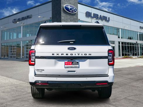 Used 2022 Ford Expedition Limited AWD/4WD image 5