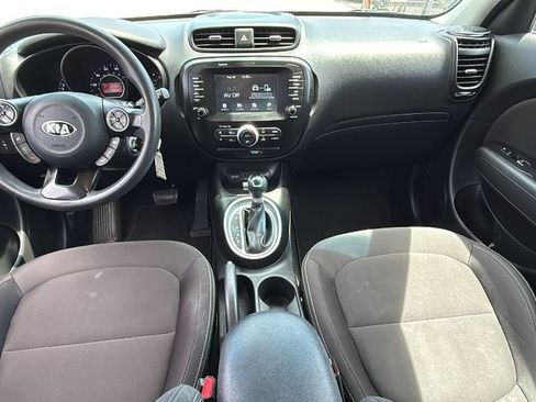 Used 2019 Kia Soul w/ Convenience Package FWD image 27