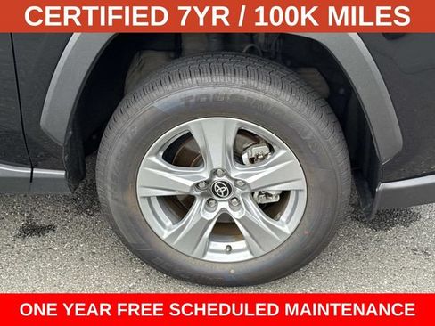 Used 2025 Toyota RAV4 XLE AWD/4WD image 7