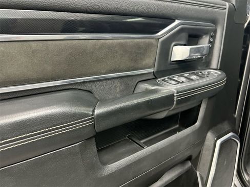 Used 2022 RAM 2500 Laramie w/ Night Edition image 22