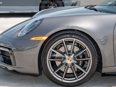 Used 2024 Porsche 911 Carrera S image 39