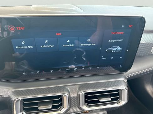 Used 2025 Ford Mustang Premium RWD image 18