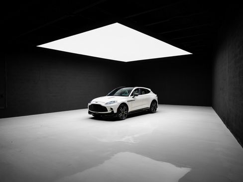 Used 2023 Aston Martin DBX 707 AWD/4WD image 92