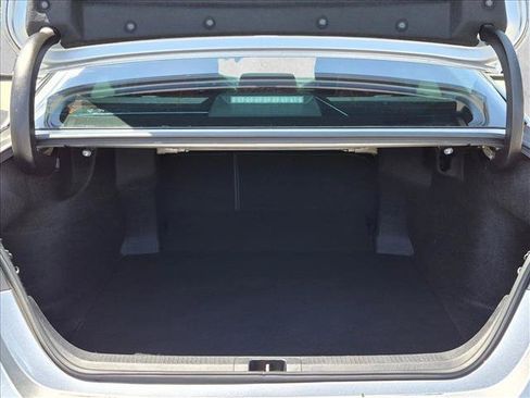 Used 2019 Toyota Camry XSE FWD image 7