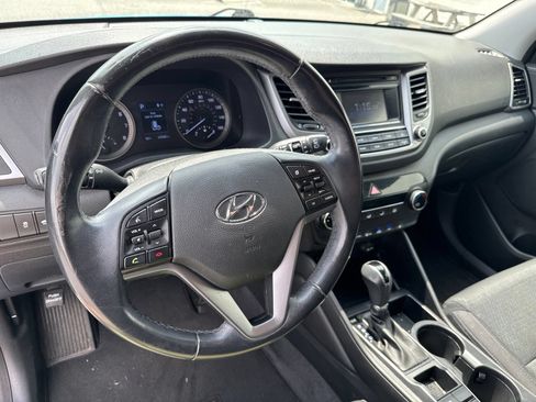 Used 2016 Hyundai Tucson Sport FWD image 20