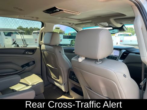 Used 2016 GMC Yukon XL SLT w/ Open Road Package image 26