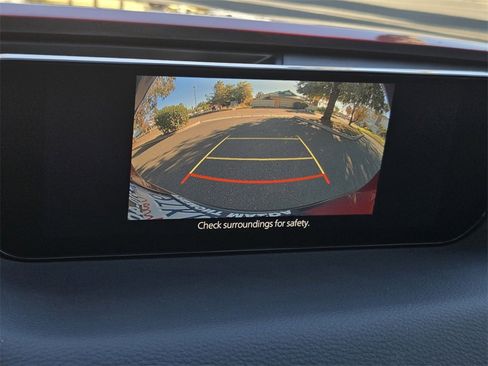 Certified 2025 MAZDA CX-50 2.5 Hybrid w/ Premium Plus Pkg image 17